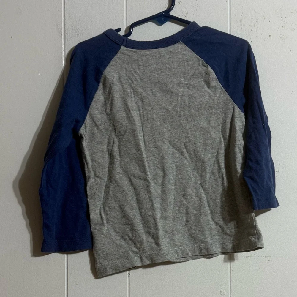 GAP Kids‎ Blue and Gray Long Sleeve Tee